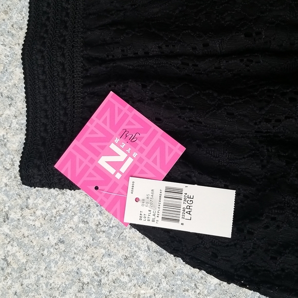 iZ BYER girl black lace skirt - Picture 3 of 7